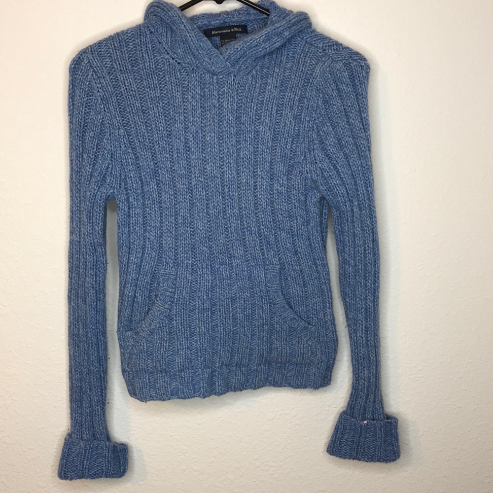 🌴Abercrombie & Fitch Sweater with Hood🌴